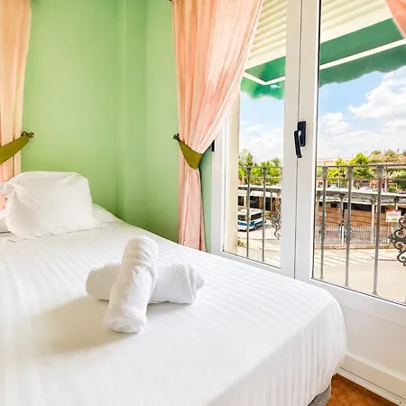 Hotel Real De Castilla 3*