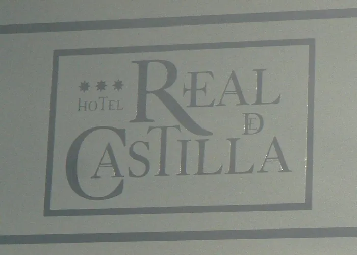 Real De Castilla Hotel 3*