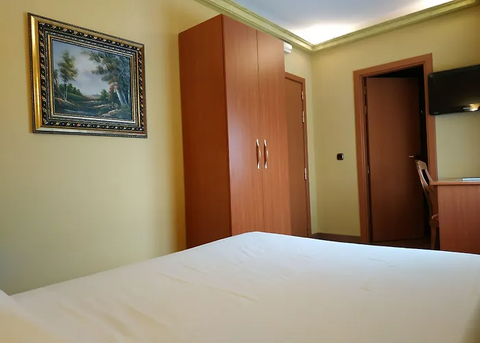 Real De Castilla Hotel