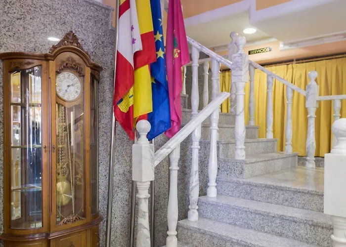 Real De Castilla Hotel 3*